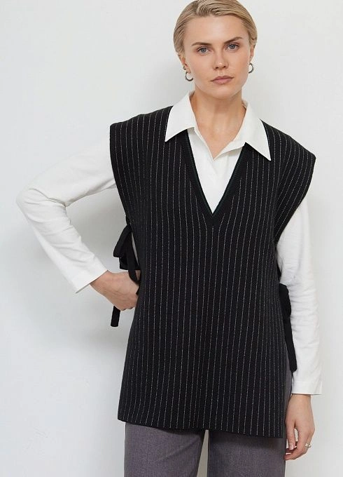  GRIOL. Жилет жен. 380101.33303.8200S Чёрный GRIOL