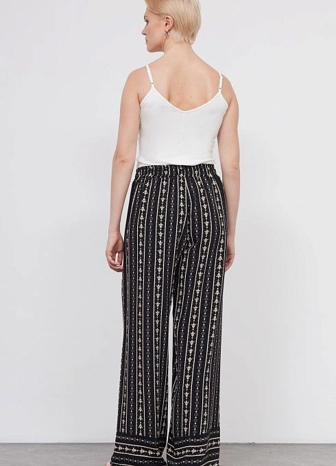 Брюки жен. 320368.03312.8222G Черный (1)