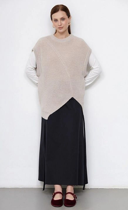  GRIOL. Жилет жен. 380104.01303.7500N Белый песок 