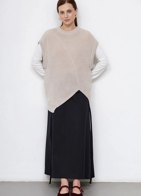  GRIOL. Жилет жен. 380104.01303.7500N Белый песок GRIOL